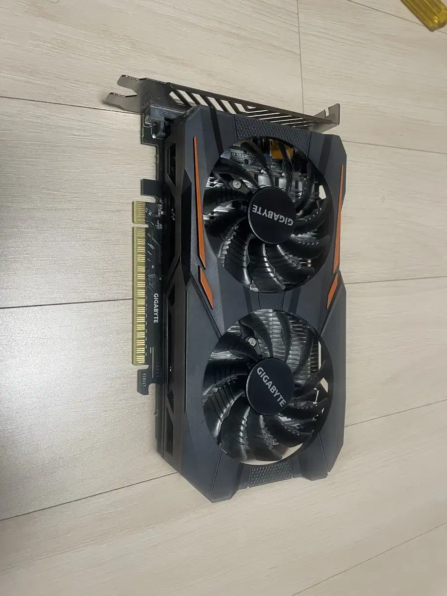 Gtx1050 그래픽카드